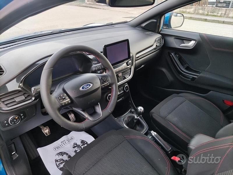 Usata Ford Puma ST-Line 120 CV (88 kW) 2021 Blu SUV
