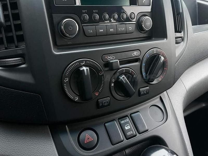 Usata Nissan NV200 90 CV (66 kW) 2016 Bianco Monovolume