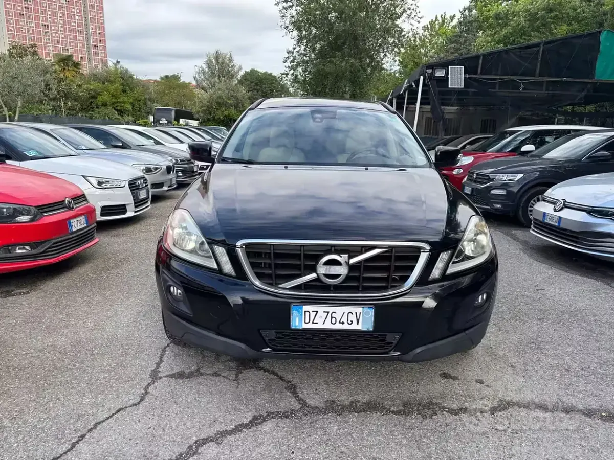 Occasion Volvo XC60 Momentum 163 PK (119 kW) 2010 Zwart SUV