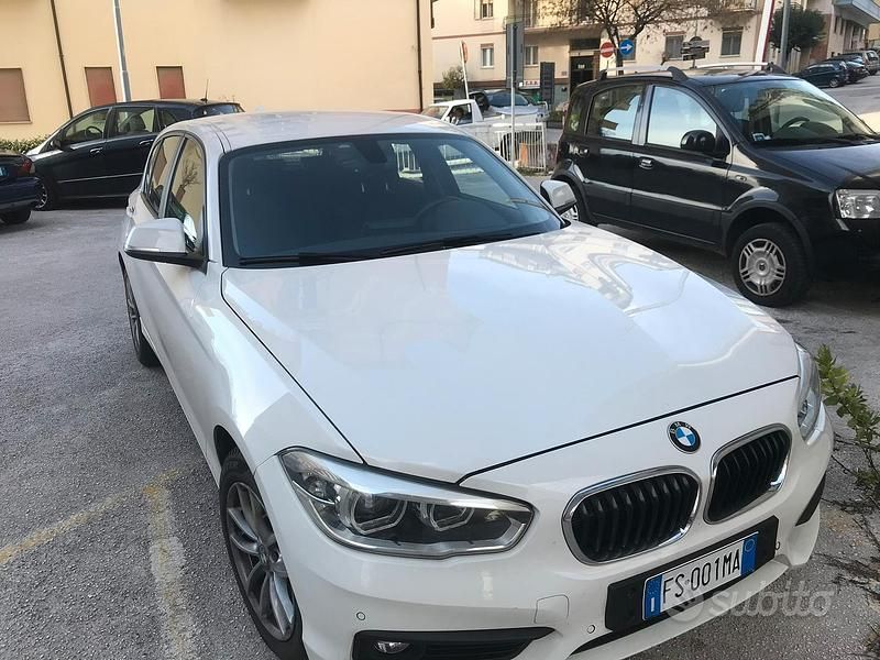 Usata BMW 120 Efficient Dynamics 190 CV (139 kW) 2018 Bianco Utilitaria