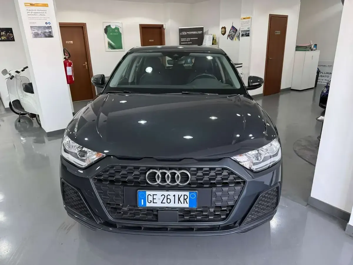 Usata Audi A1 Sportback Ambiente 110 CV (80 kW) 2021 Grigio Utilitaria