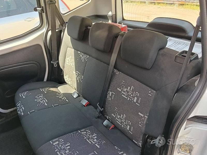 Usata Fiat Qubo Trekking 75 CV (55 kW) 2012 Bianco Monovolume