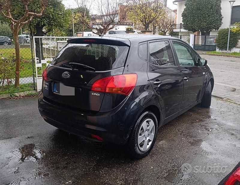 Usata Kia Rio EX 90 CV (66 kW) 2013 Nero Berlina