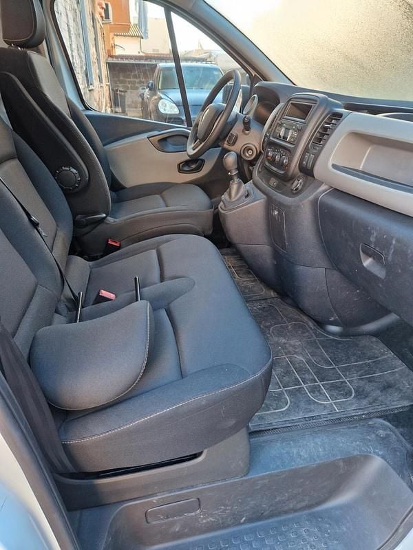 Usata Renault Trafic 145 CV (106 kW) 2018 Bianco Monovolume