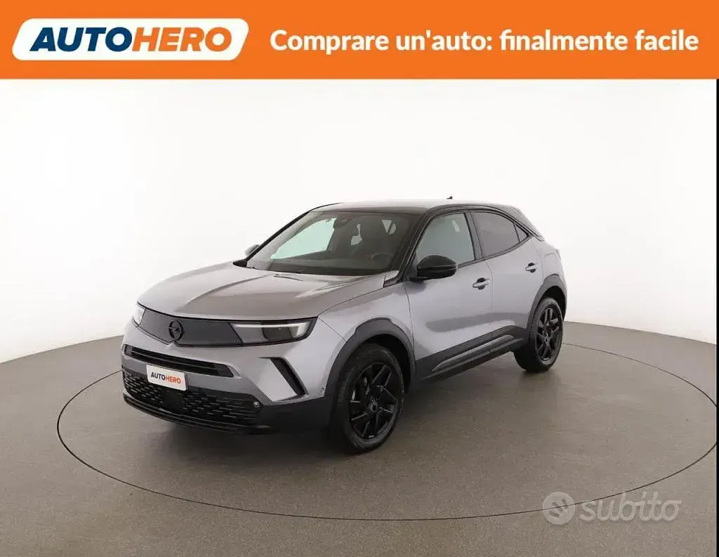 Usata Opel Mokka GS Line 131 CV (96 kW) 2023 Grigio SUV