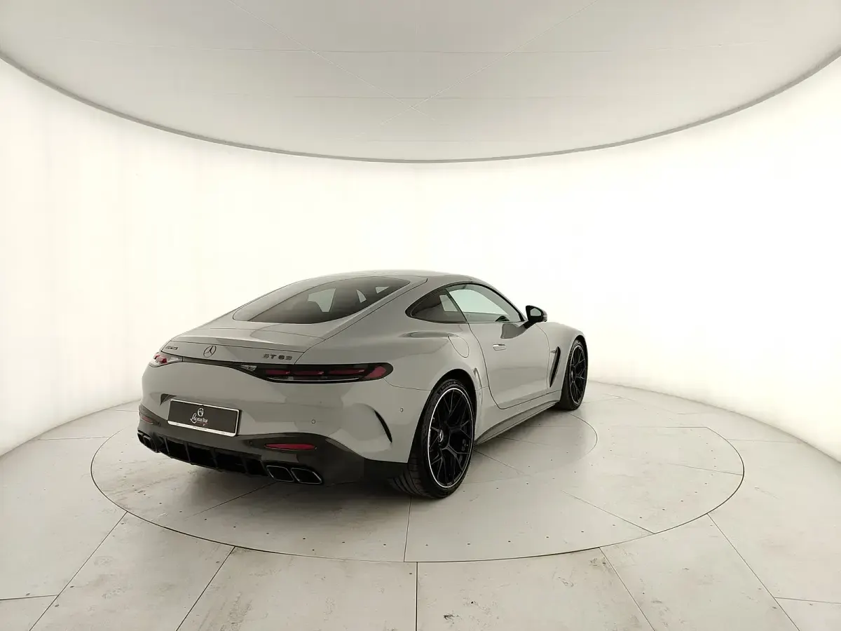 Usata Mercedes AMG GT 63 Premium Plus 585 CV (430 kW) 2024 Grigio Coupé