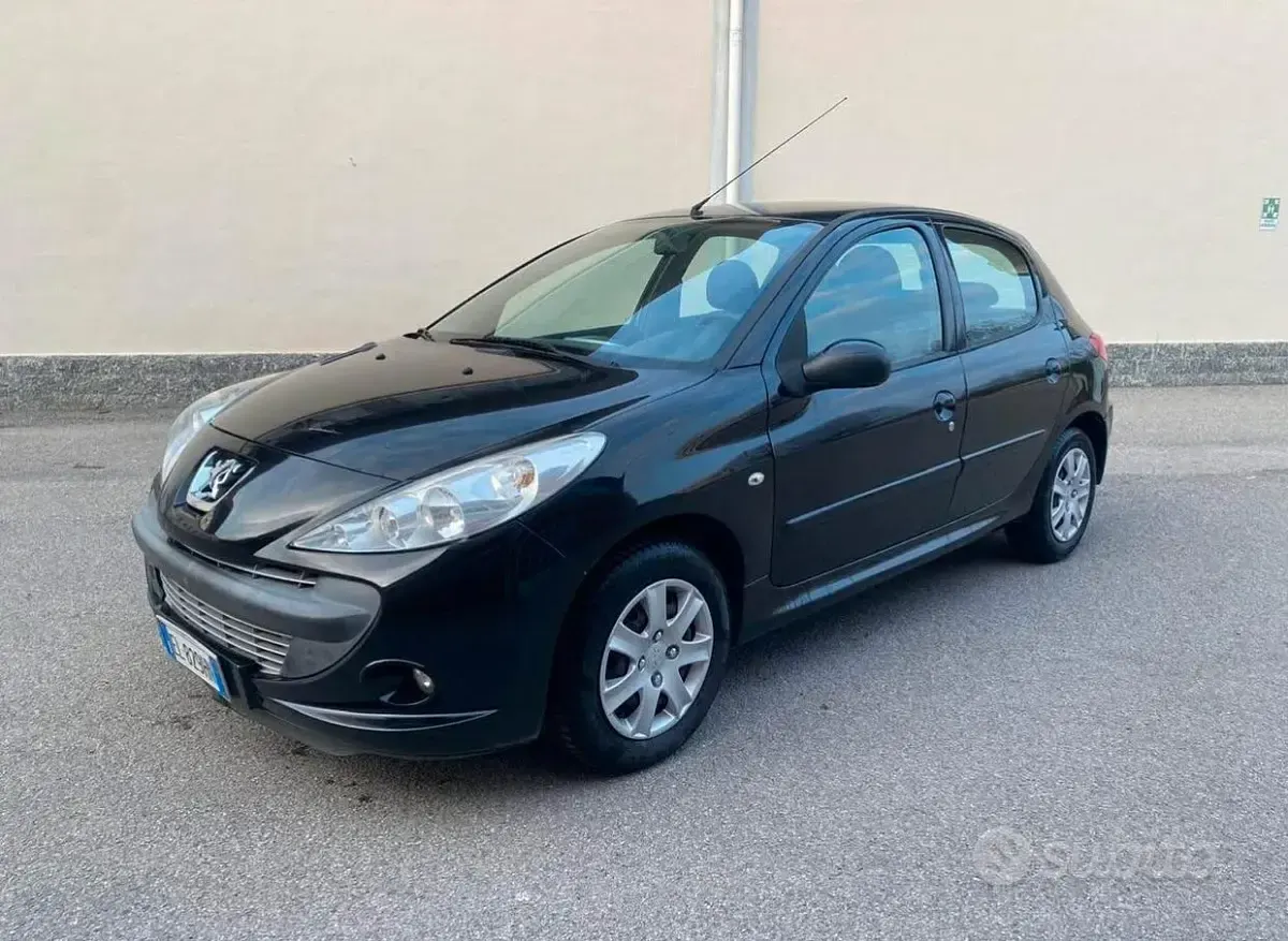 Usata Peugeot 206 60 CV (44 kW) 2012 Nero Berlina