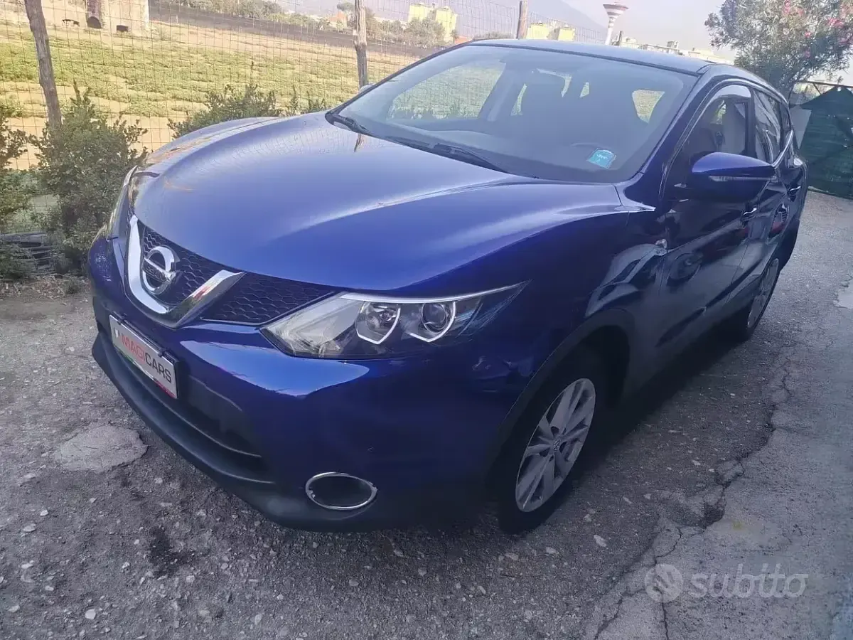 Usata Nissan Qashqai Tekna 110 CV (80 kW) 2014 Blu SUV