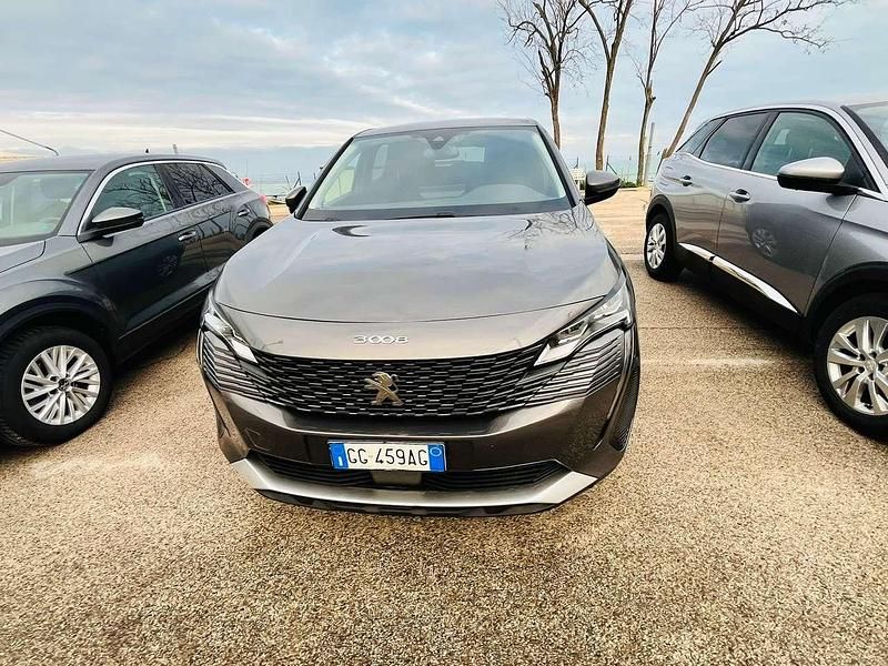 Usata Peugeot 3008 Business-Line 131 CV (96 kW) 2021 Other SUV