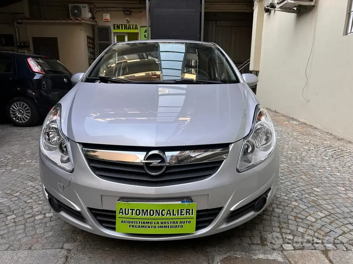 Usata Opel Corsa 60 CV (44 kW) 2009 Grigio Utilitaria