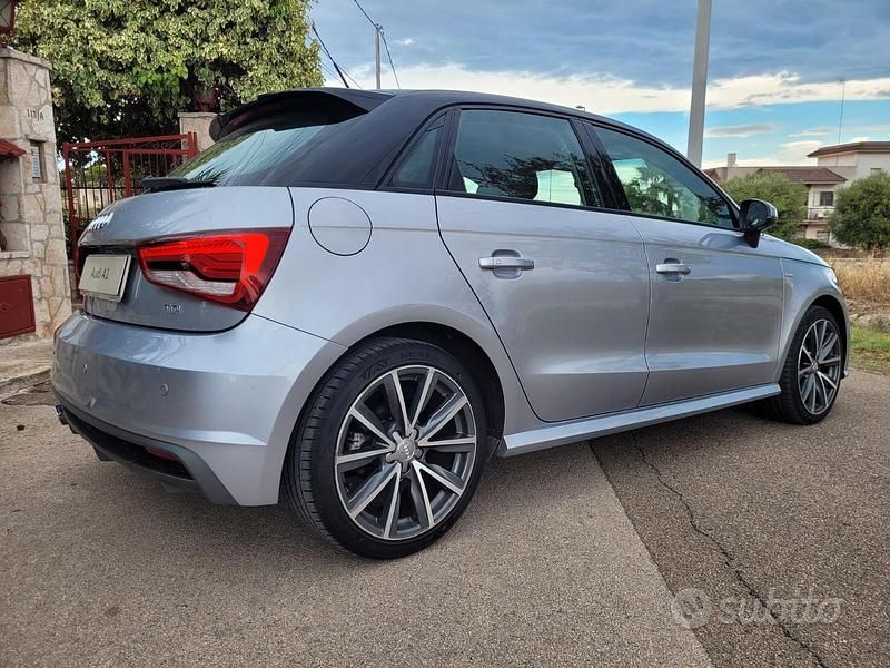 Usata Audi A1 Sportback Admired 90 CV (66 kW) 2016 Utilitaria