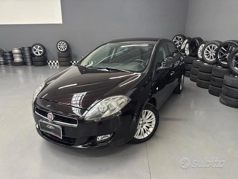 Usata Fiat Bravo Street 120 CV (88 kW) 2012 Nero Utilitaria