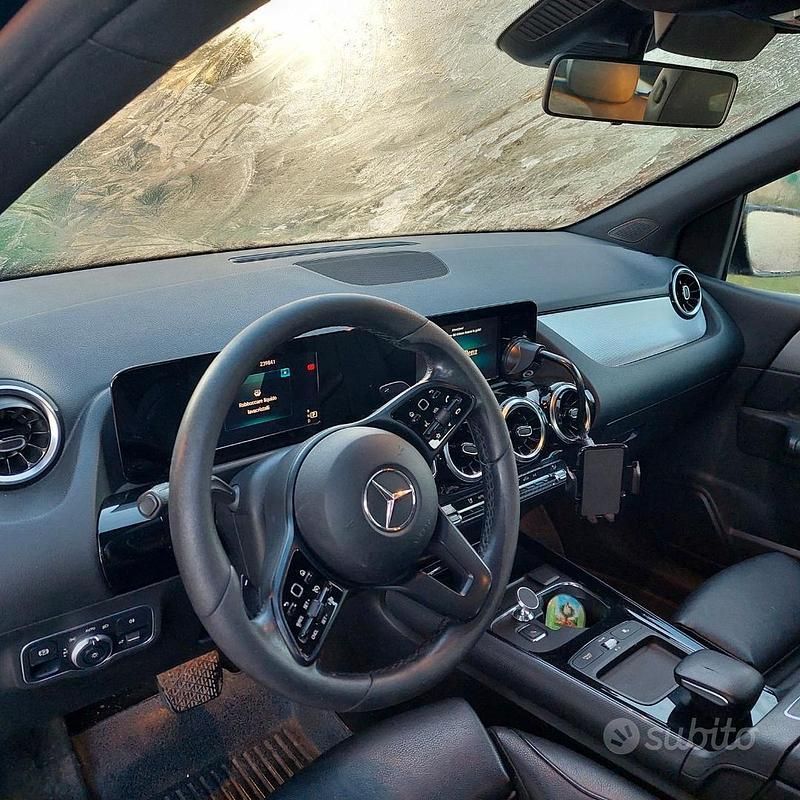 Usata Mercedes 180 136 CV (100 kW) 2019 Nero Berlina