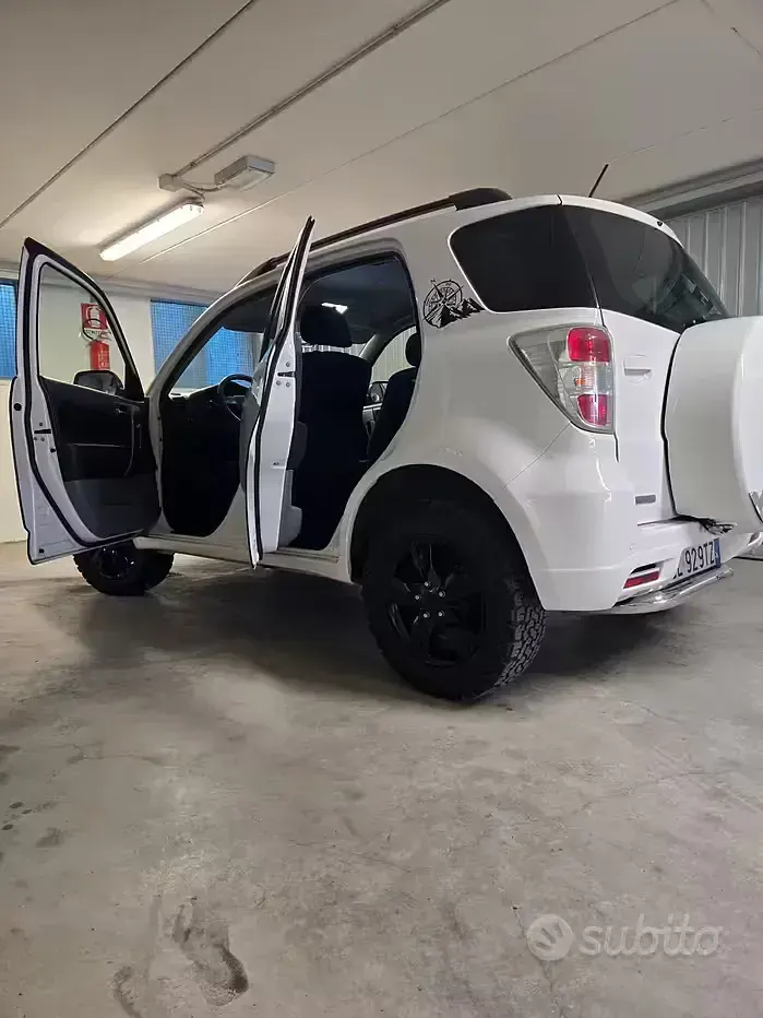 Usata Daihatsu Terios Be You 102 CV (75 kW) 2012 Bianco SUV