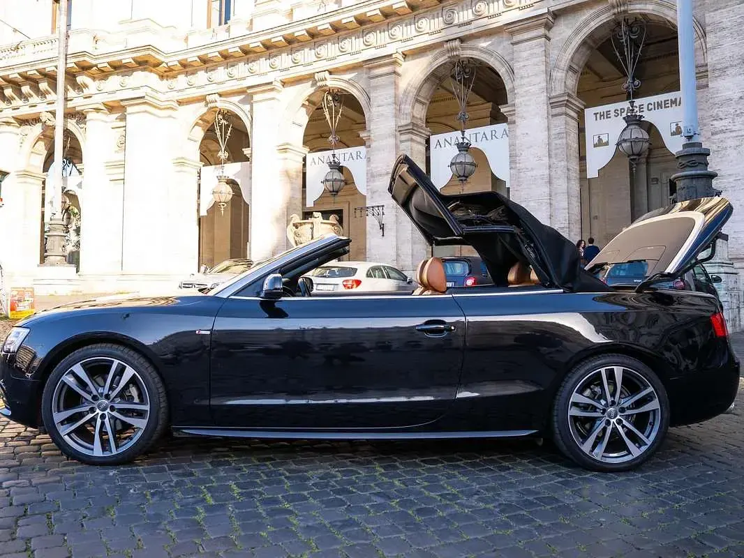 Usata Audi A5 Cabriolet Advanced Plus 177 CV (130 kW) 2012 Nero Cabrio