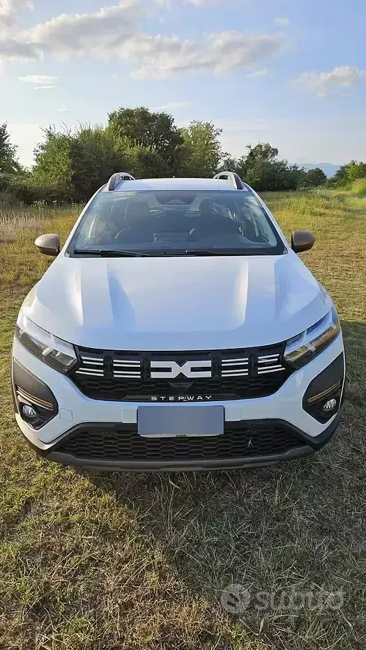 Usata Dacia Sandero Extreme 101 CV (74 kW) 2025 Bianco Berlina
