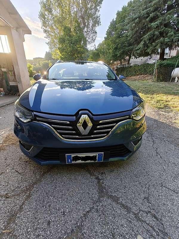 Usata Renault Mégane IV Intens 116 CV (85 kW) 2019 Blu/azzurro Station wagon