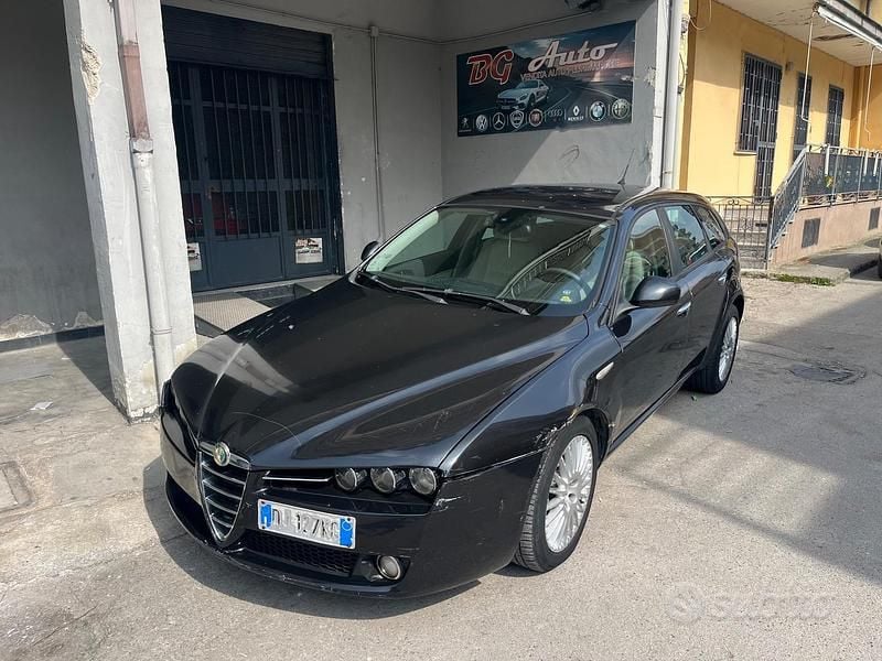 Usata Alfa Romeo 159 149 CV (109 kW) 2007 Blu Station wagon