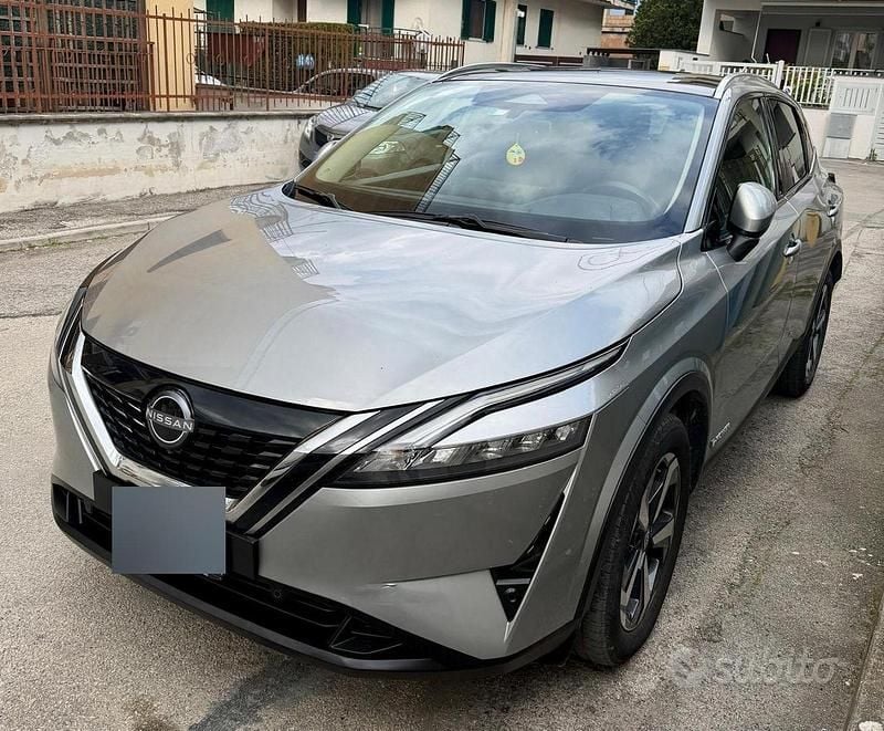 Usata Nissan Qashqai 190 CV (139 kW) 2023 Grigio SUV