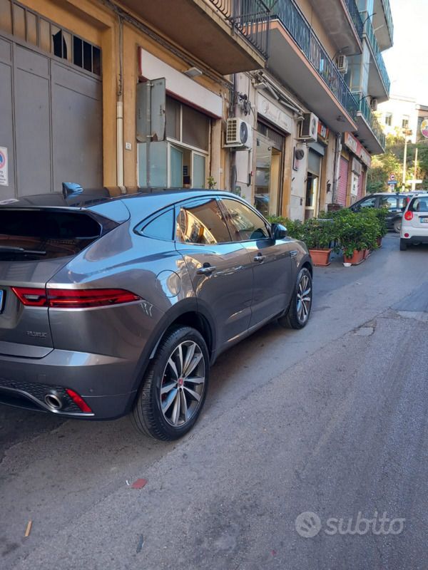 Usata Jaguar E-Pace 200 CV (147 kW) 2019 Grigio SUV