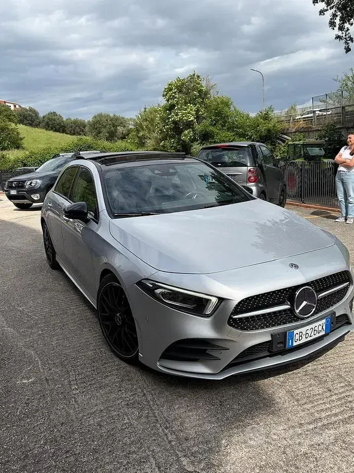 Usata Mercedes A180 AMG line 2020 Grigio Berlina