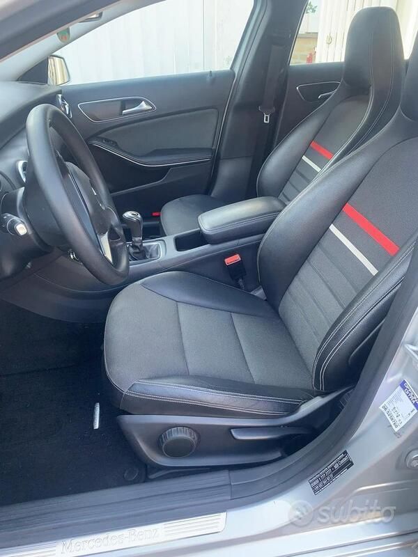 Usata Mercedes A160 Executive 90 CV (66 kW) 2014 Grigio Berlina