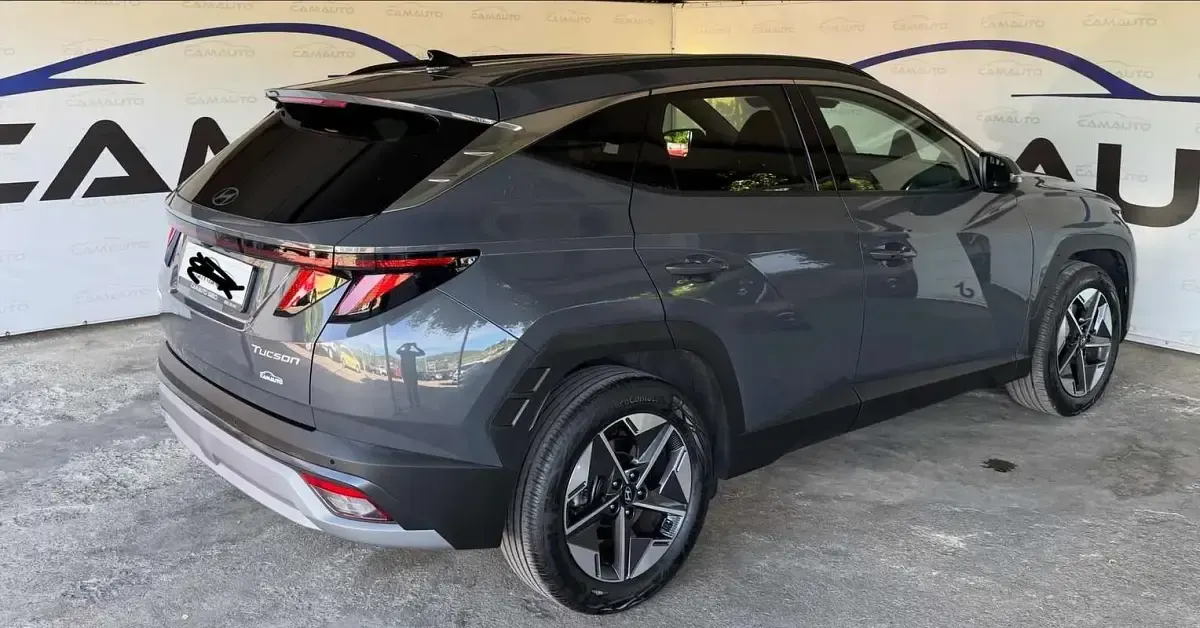 Usata Hyundai Tucson 136 CV (100 kW) 2024 Grigio SUV
