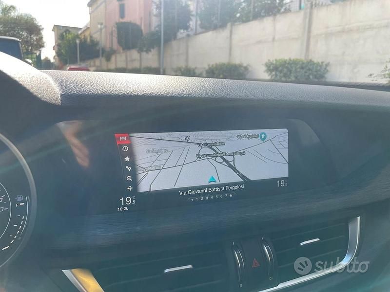 Usata Alfa Romeo Stelvio Super 210 CV (154 kW) 2019 Grigio SUV
