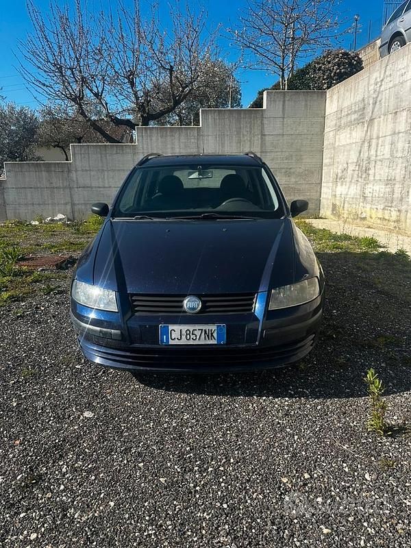 Usata Fiat Stilo Dynamic 116 CV (85 kW) 2003 Blu Station wagon