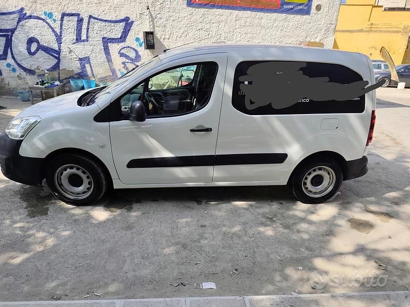 Usata Citroën Berlingo 75 CV (55 kW) 2018 Bianco Monovolume