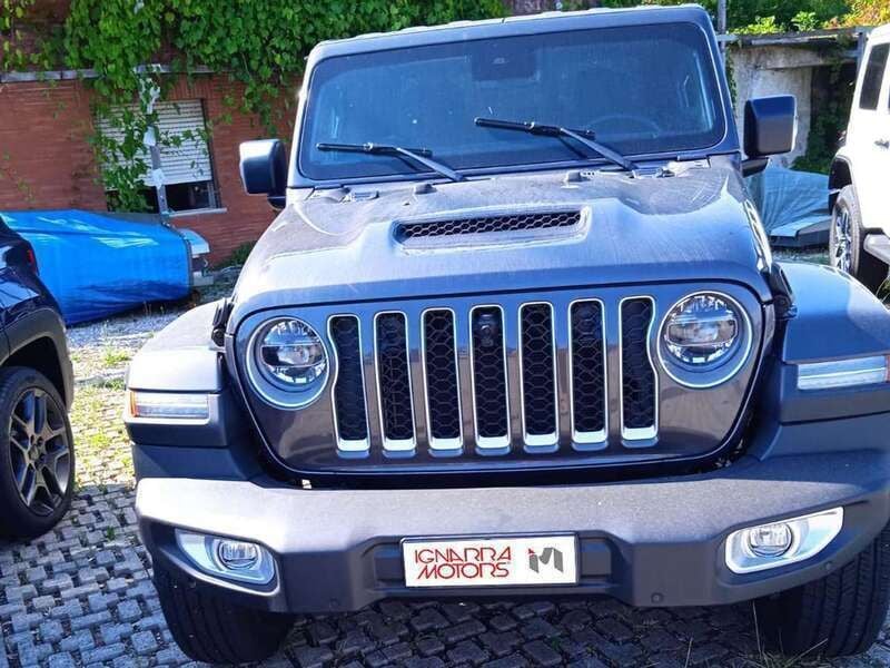 Usata Jeep Gladiator Overland 264 CV (194 kW) 2022 Grigio Pick-up