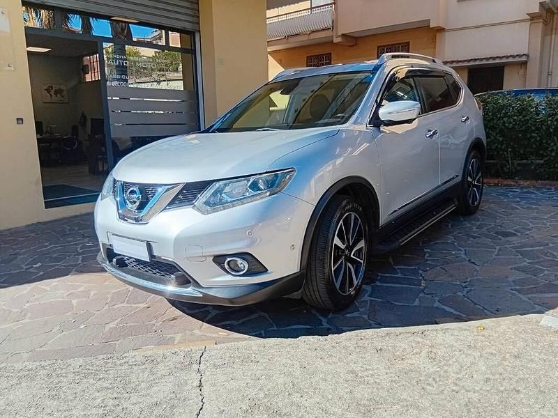 Usata Nissan X-Trail Tekna 2017 Grigio SUV
