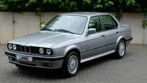 Usata BMW 325 170 CV (125 kW) 1987 Argento Berlina