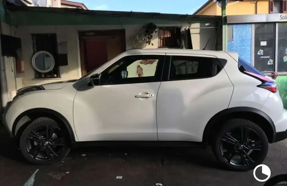 Usata Nissan Juke N-Connecta 110 CV (80 kW) 2016 Bianco SUV