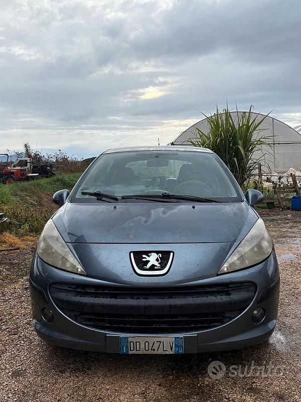 Usata Peugeot 207 70 CV (51 kW) 2006 Grigio Berlina