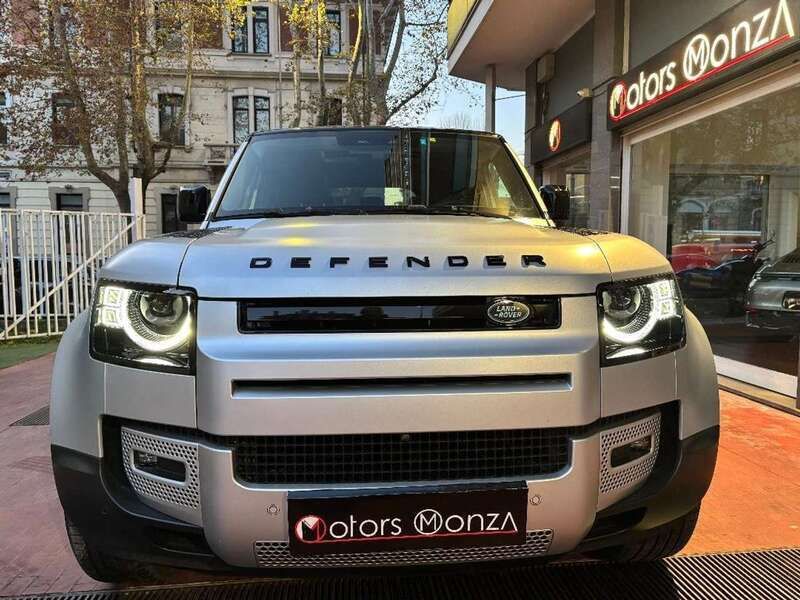 Grigio Usata 2021 Land Rover Defender First Edition SUV | 45.800 € (Super prezzo) - Immagine 1/4