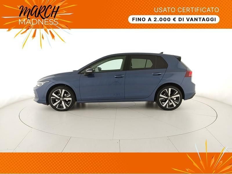 Usata VW Golf VIII Edition 116 CV (85 kW) 2024 Anemone blue metallizzato Berlina
