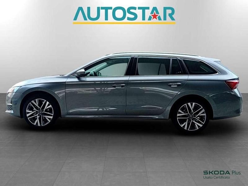 Usata Skoda Octavia Style 150 CV (110 kW) 2025 Grigio graphite metallizzato Station wagon