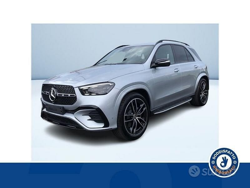 Grigio Nuova 2025 Mercedes GLE300 AMG SUV | 89.350 € (Cara) - Immagine 1/3