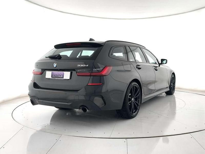 Usata BMW 330 M Sport 286 CV (210 kW) 2021 Grigio metallizzato Station wagon