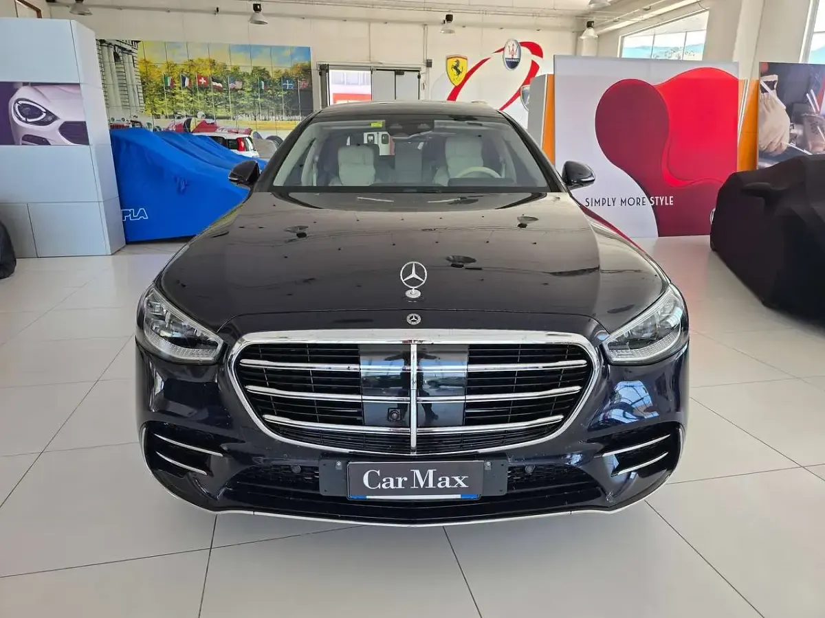 Usata Mercedes S350 Premium Plus 313 CV (230 kW) 2025 Blu notte metallizzato Berlina