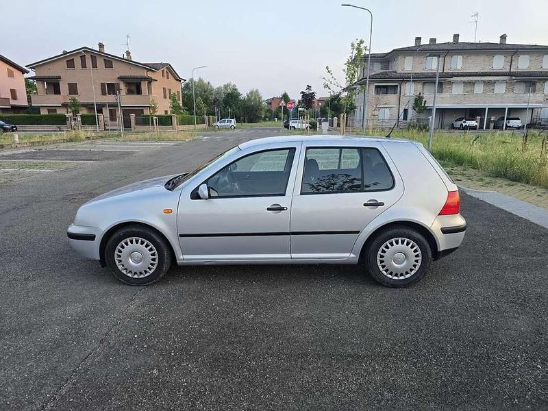 Occasion VW Golf III 75 PK (55 kW) 1998 Grijs Sedan