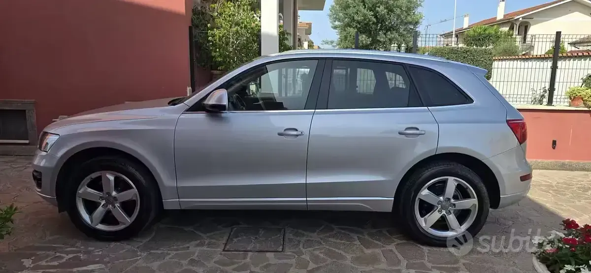 Usata Audi Q5 170 CV (125 kW) 2012 Grigio SUV