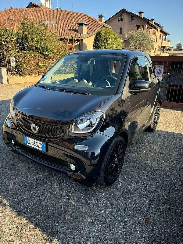 Usata 2015 Smart ForTwo Coupé Passion Due volumi | 8500 € (Buon prezzo) - Immagine 1/4