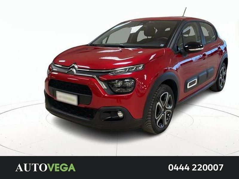 Usata Citroën C3 PureTech 83 CV (61 kW) 2022 Rosso / pastello Utilitaria