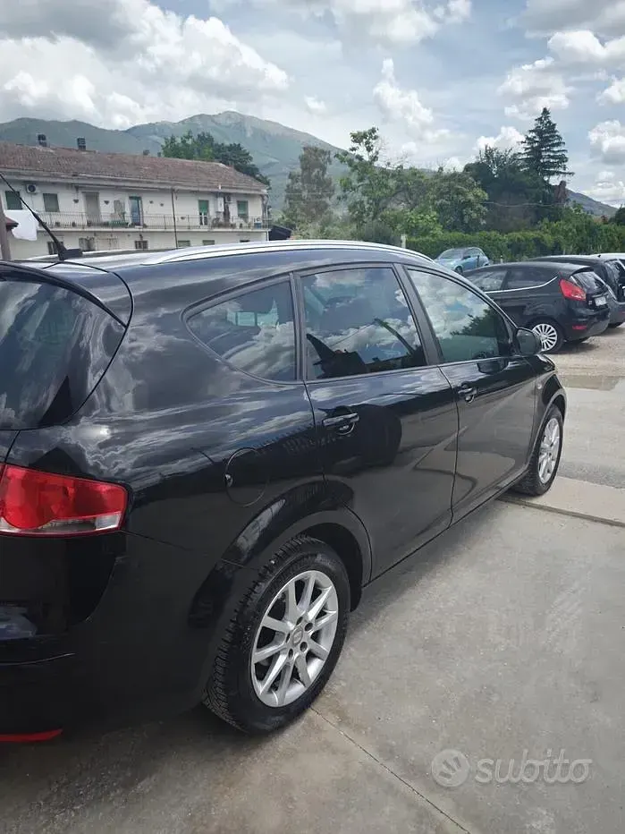 Usata Seat Altea XL 105 CV (77 kW) 2013 Nero Monovolume