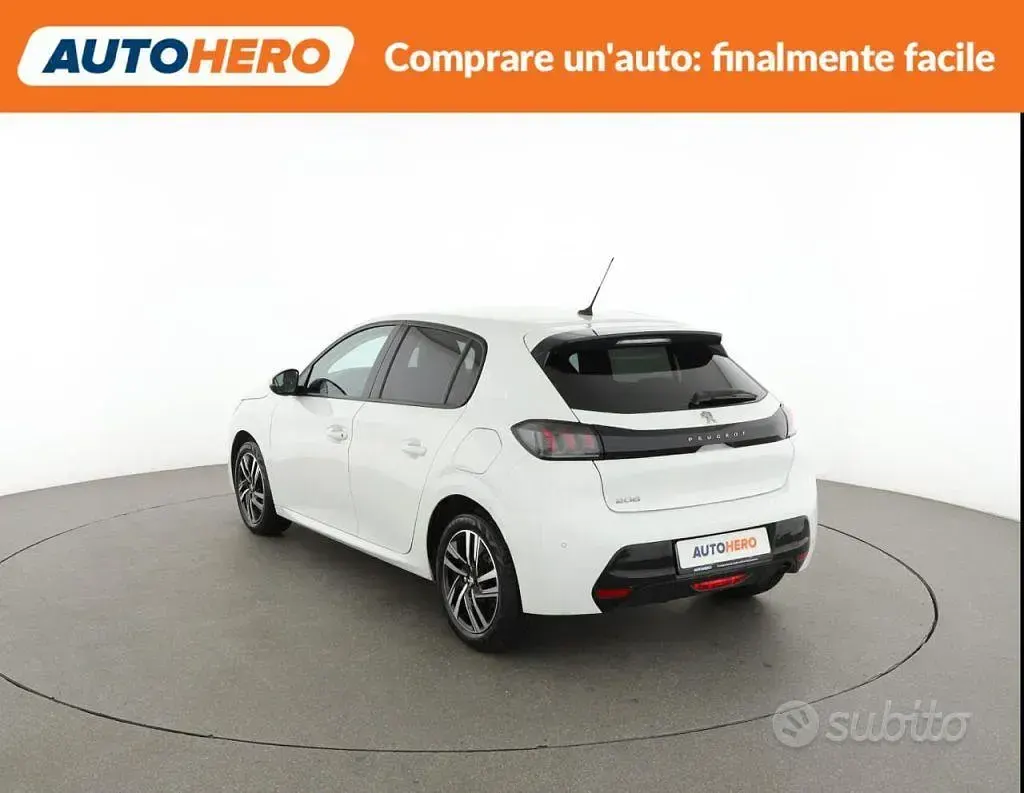Usata Peugeot 208 Allure 75 CV (55 kW) 2021 Bianco Utilitaria