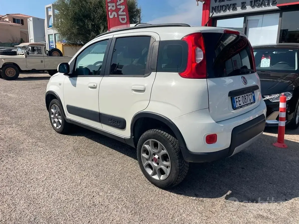 Usata Fiat Panda 4x4 95 CV (69 kW) 2016 Bianco Utilitaria