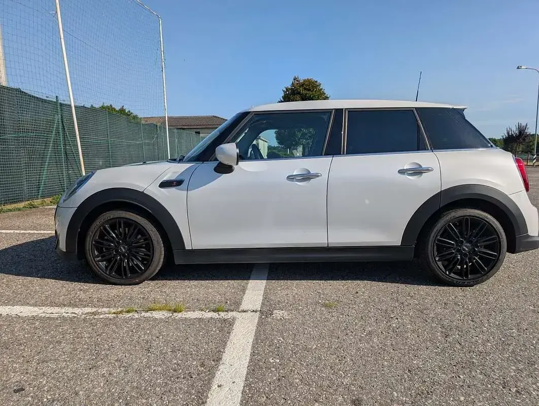 Usata Mini Cooper S Resolute Edition 178 CV (130 kW) 2023 Utilitaria