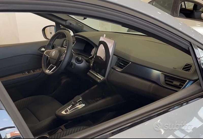 Nuova Renault Symbioz 145 CV (106 kW) 2025 SUV